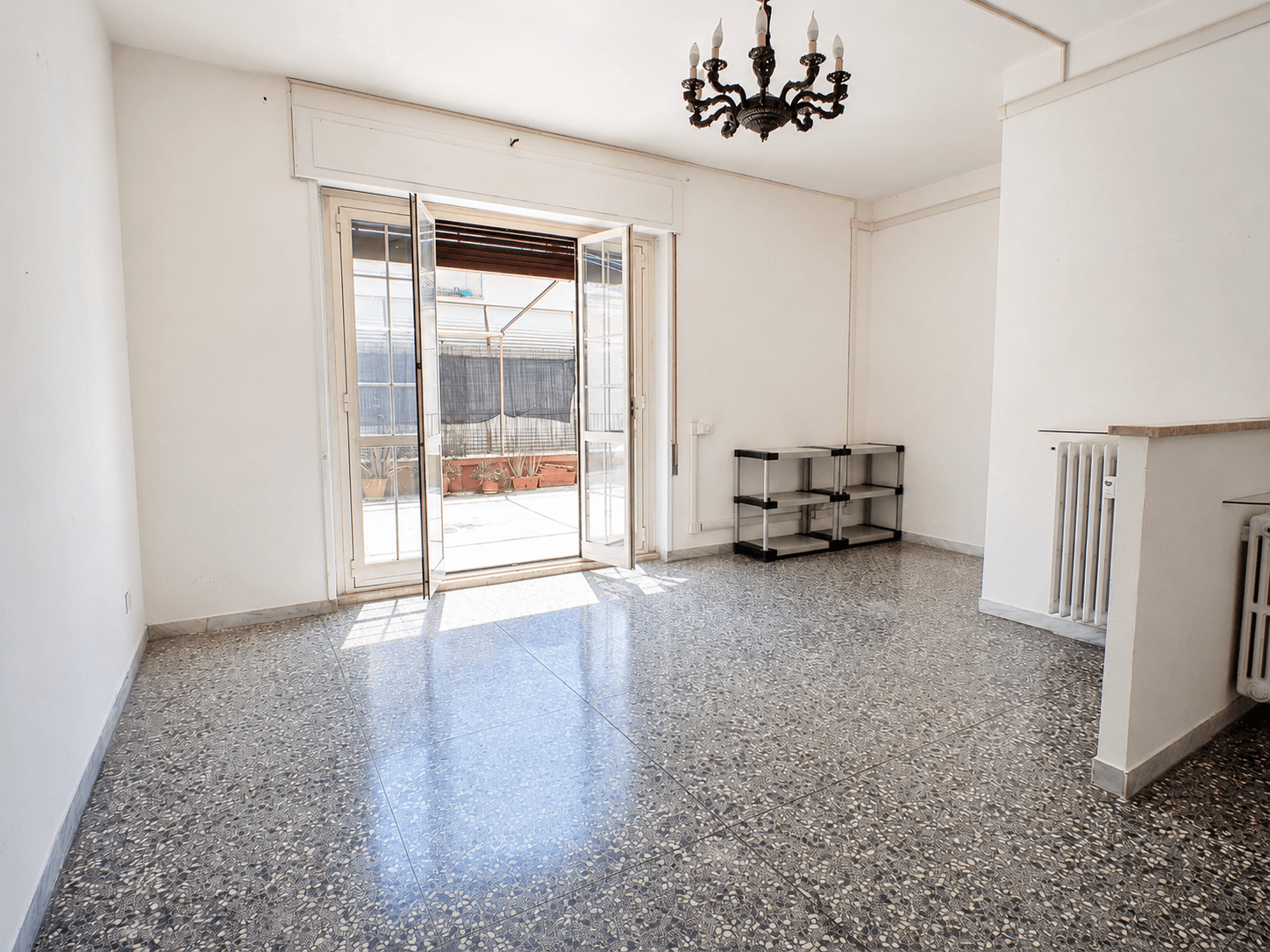 La sfida è non vendere ciò che la casa è oggi, ma raccontare con chiarezza ciò che può diventare