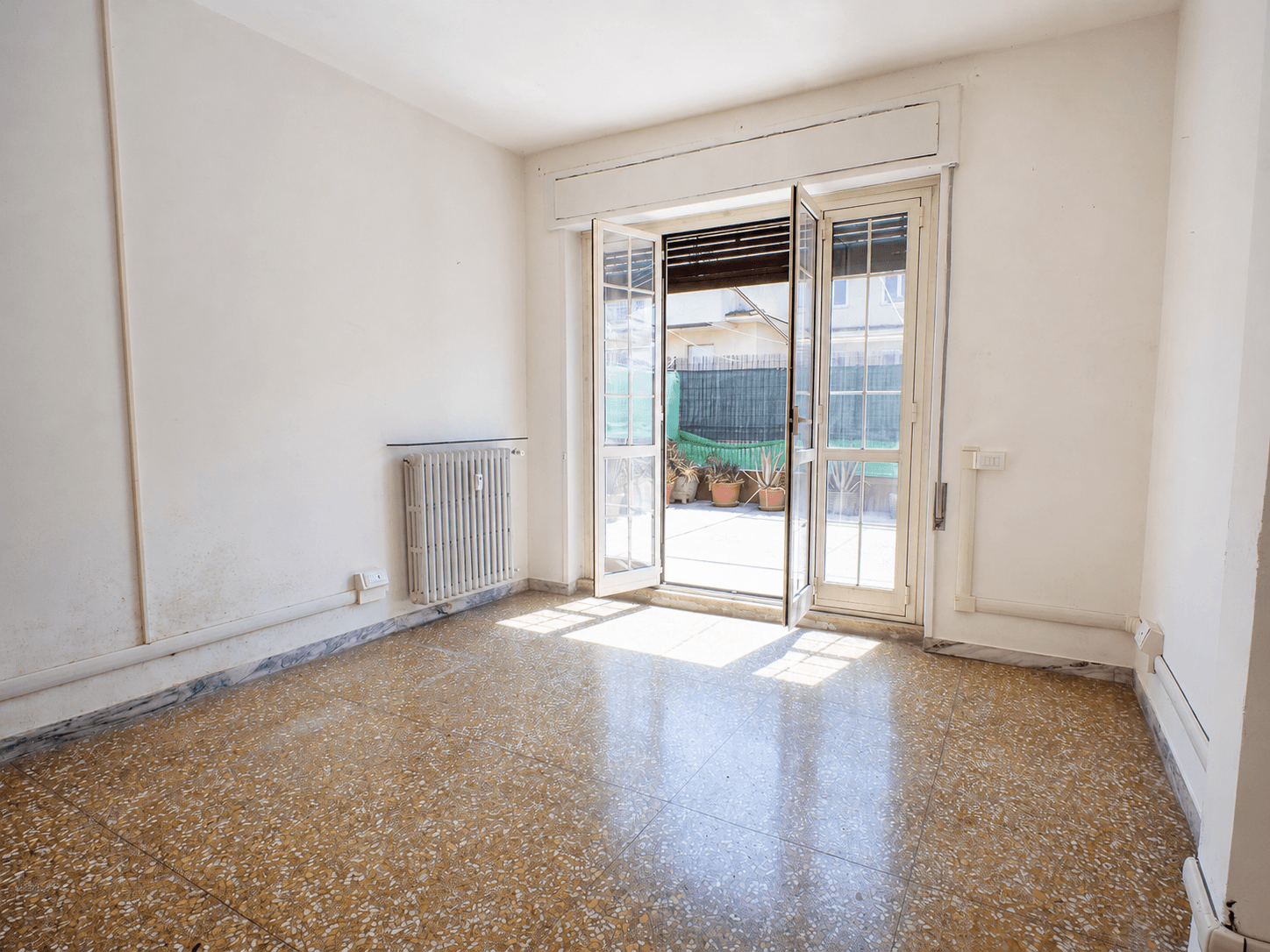 La sfida è non vendere ciò che la casa è oggi, ma raccontare con chiarezza ciò che può diventare