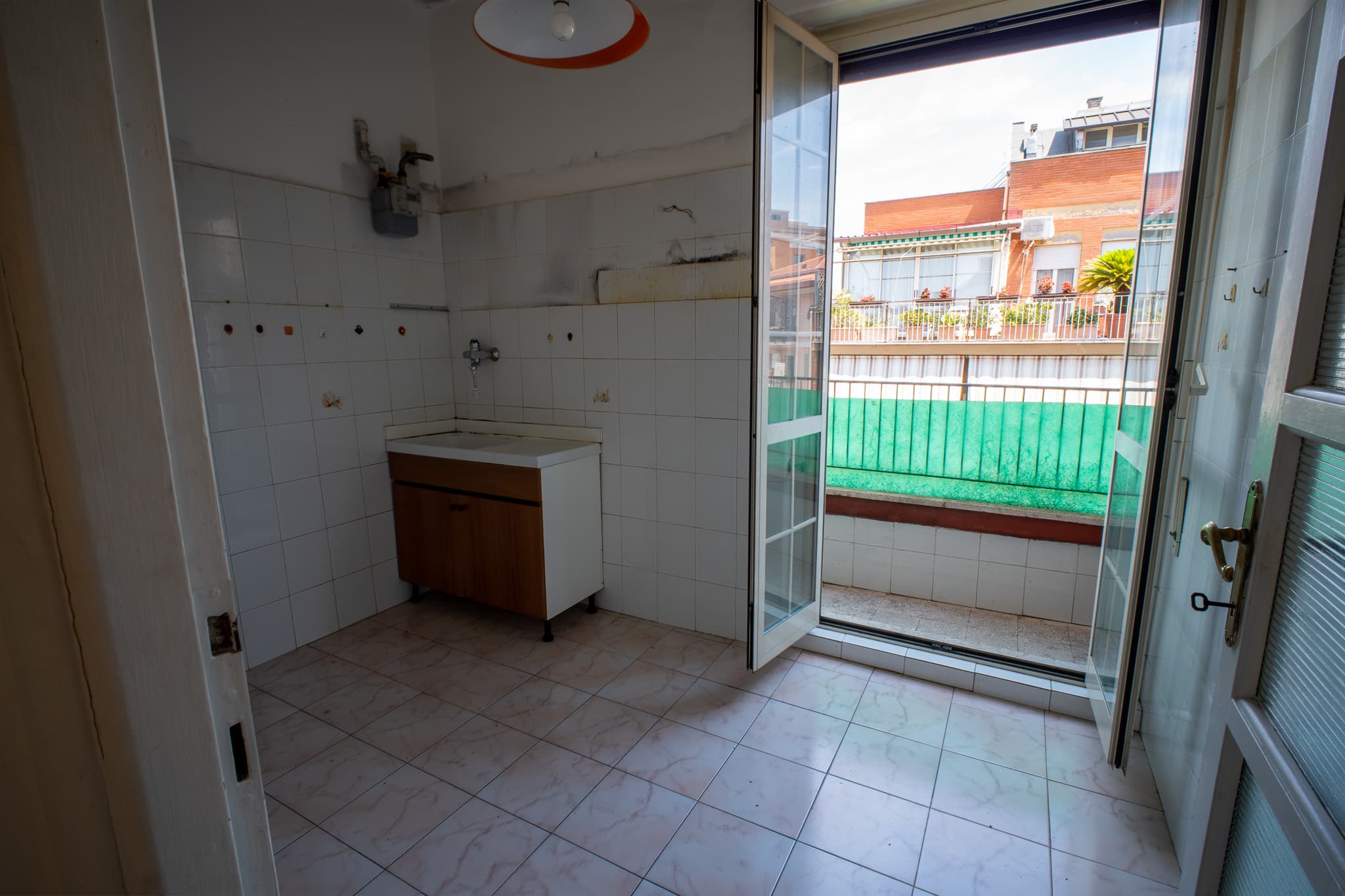 La sfida è non vendere ciò che la casa è oggi, ma raccontare con chiarezza ciò che può diventare